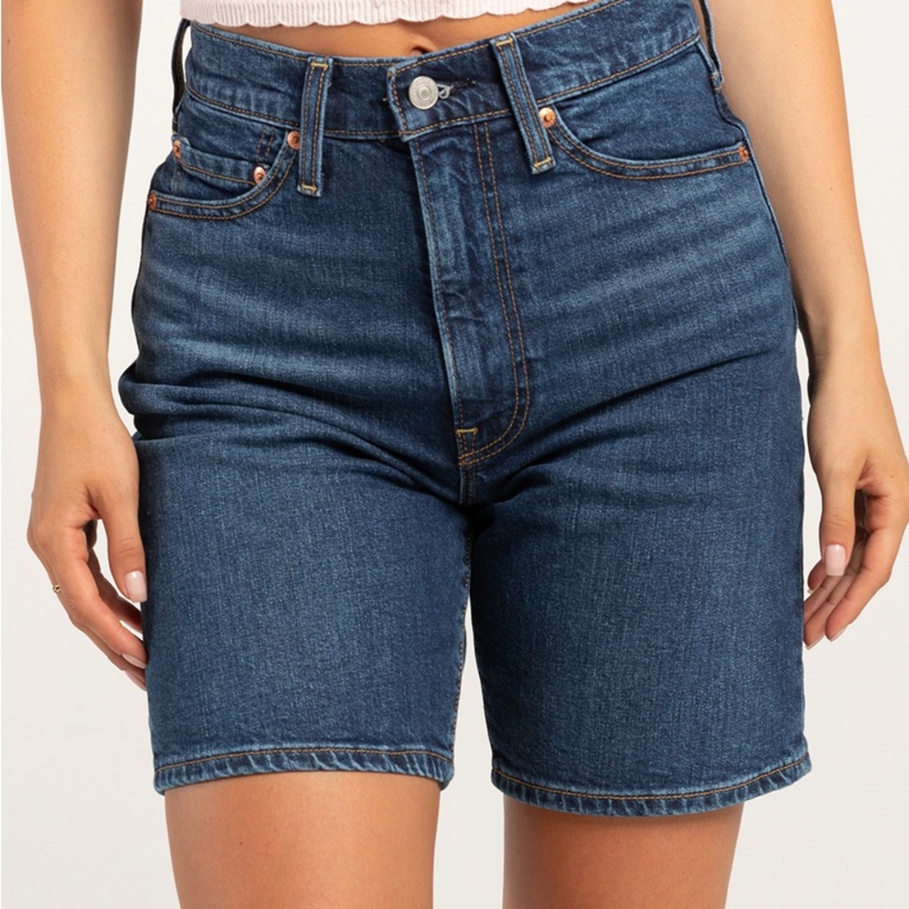 Levi's Ribcage Bermuda Shorts Size 26 Bringing The Basics